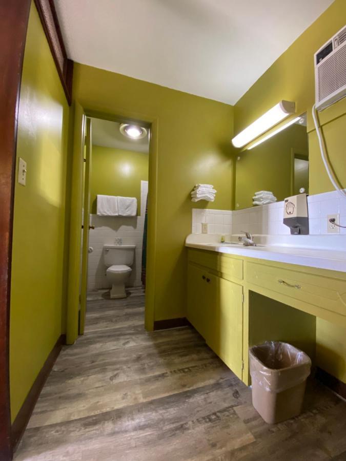 Lincoln Motel แชนด์เลอร์ ภายนอก รูปภาพ